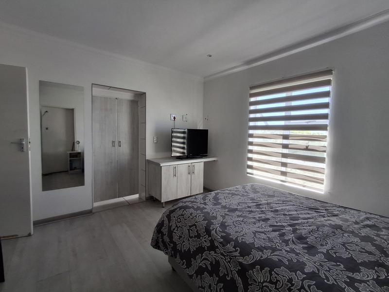 3 Bedroom Property for Sale in St Helena Views Western Cape